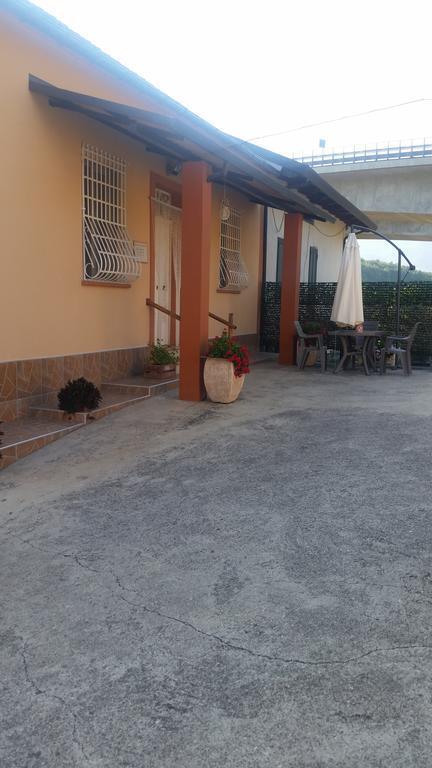 La Casa Dei Nonni Bed and Breakfast Campagna Exterior foto